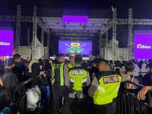 Ribuan Penonton Padati Panorama 25, Ratusan Personel Gabungan Kawal Ketat Konser Musik di Bojong