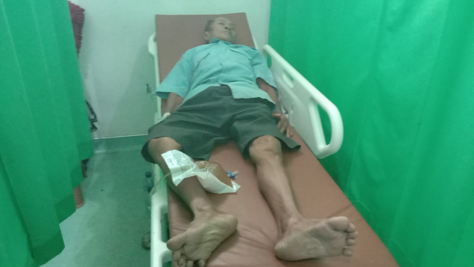PASIEN LANSIA PANIMBANG JAYA SUDAH DIRAWAT DI KLINIK SHL, GWI & BANTEN PEDULI KAWAL SAMPAI STABIL