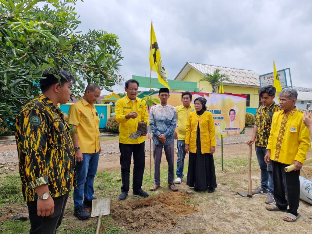 Dr Darlian Pone Buka Muscam Pimpinan Kecamatan Partai Golkar Pakuan Ratu