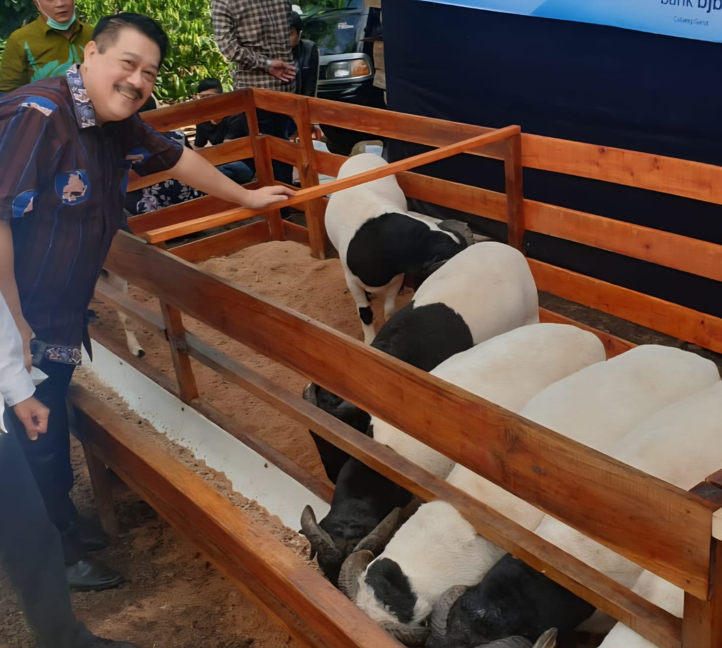 UPZ IKA Unpad Tebar Daging Domba Premium untuk Masyarakat di Momentum Iduladha 1447 Hijriah 26 / 5 / 2026