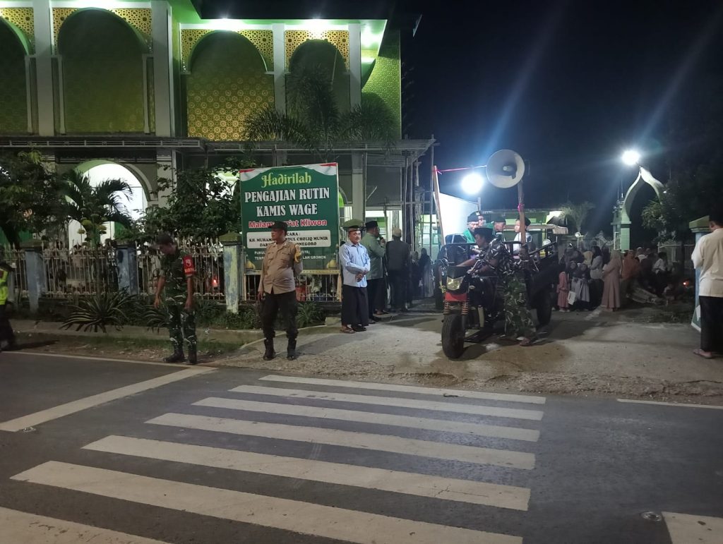 Semarak Iduladha, Ratusan Warga Desa Growok Meriahkan Takbir Keliling dengan Penuh Kebersamaan