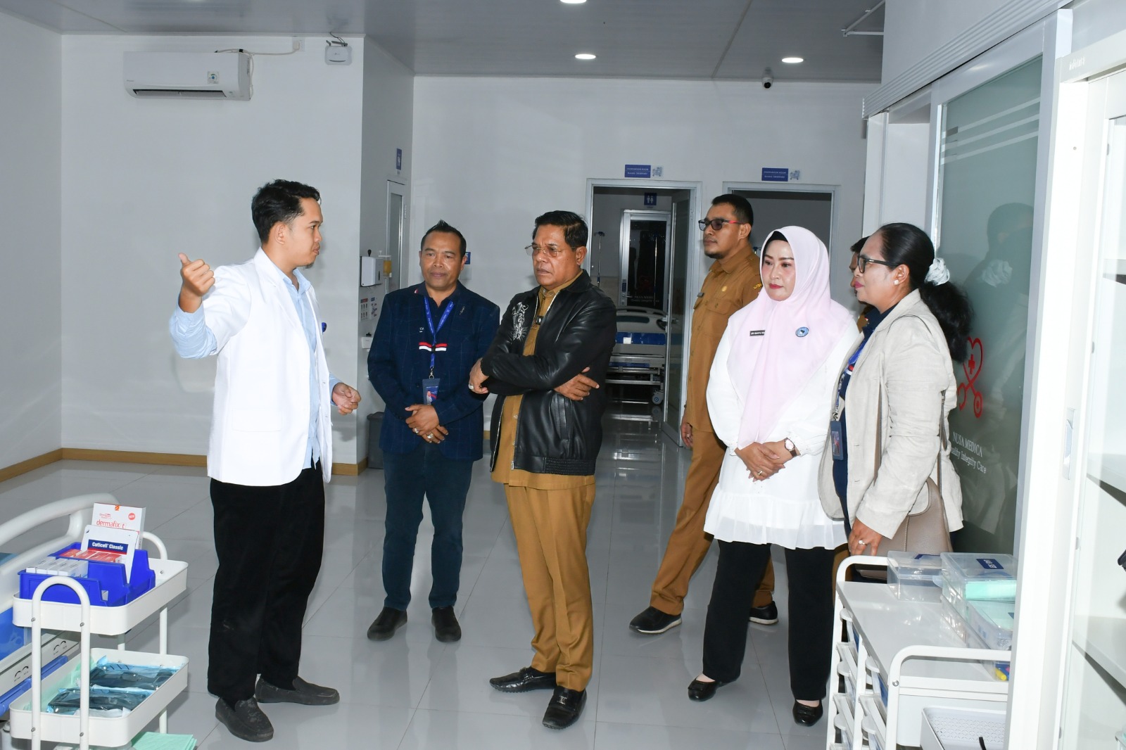 Sembalun Perkuat Daya Saing Wisata, Bupati Lotim Resmikan Klinik Berstandar Internasional