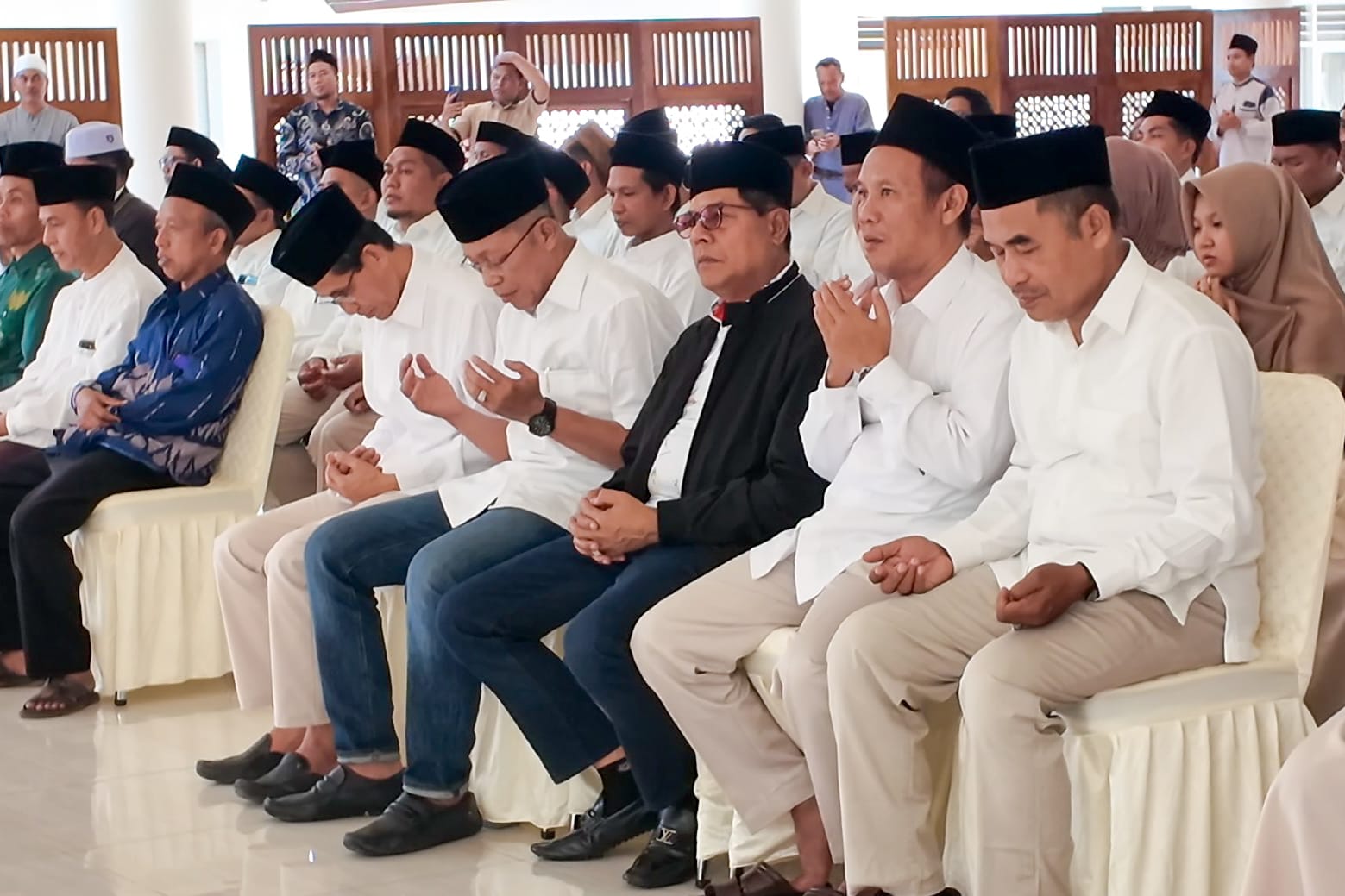 Bupati Lepas Kafilah MTQ Lombok Timur, Targetkan Prestasi Masuk Tiga Besar NTB