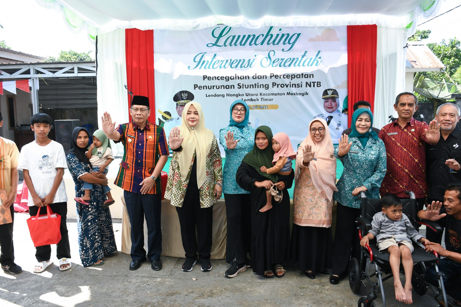 Cegah Stunting dari Akar Permasalahan, Wagub NTB Ajak Semua Pihak Perkuat Peran Keluarga dan Desa