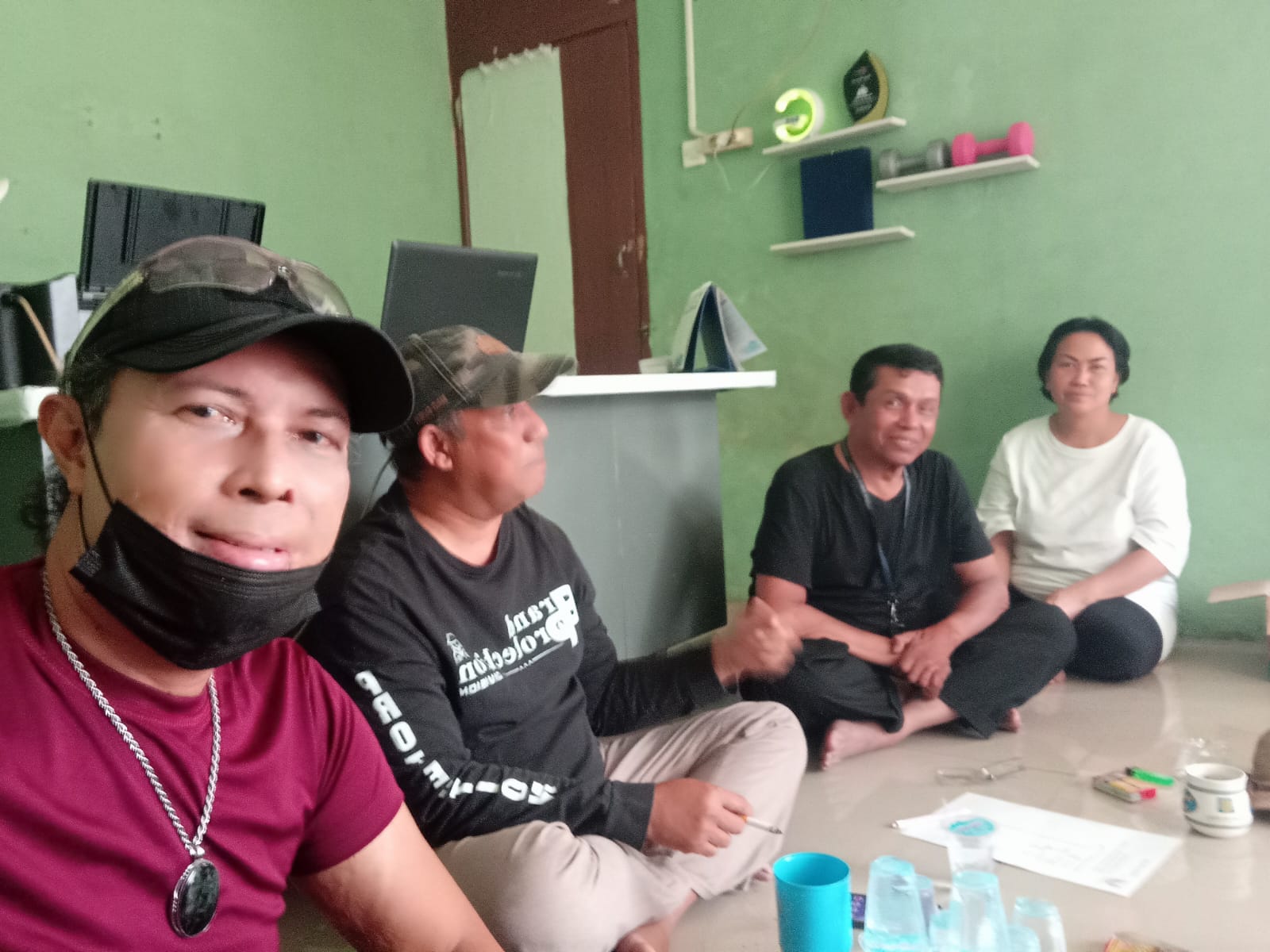 RAPAT EVALUASI KINERJA DAN KEDISIPLINAN JURNALIS MEDIA INTEGRITAS INDONESIA…