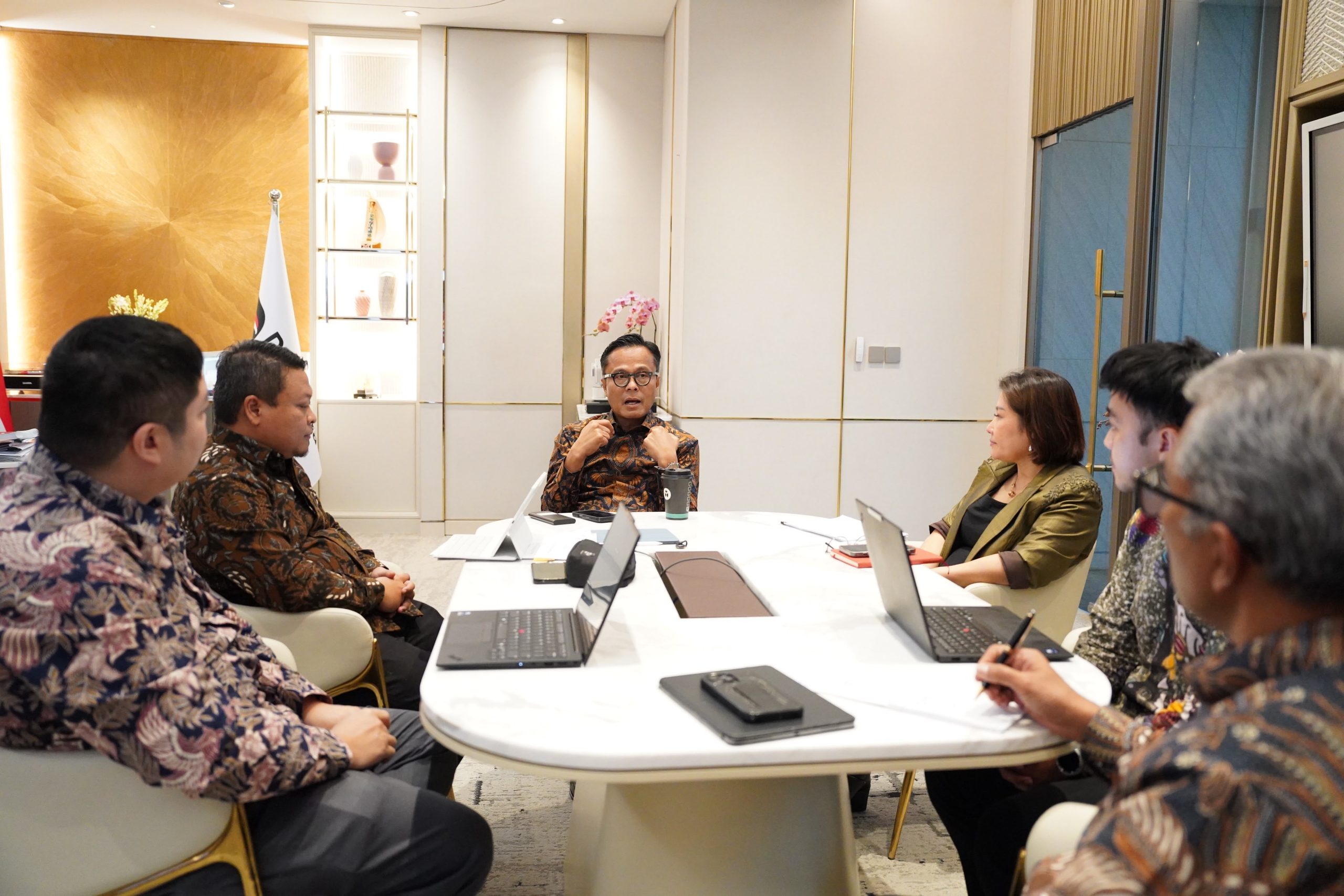 Danantara Fokus Tuntaskan LRT City dan Lindungi Kepastian Konsumen