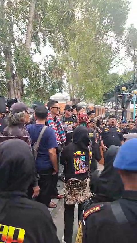 Ribuan Massa Ormas BPPKB Banten Turun, Soroti Dugaan Terbitnya Izin Keramaian Polres Pandeglang Terhadap Organisasi Yang Bersengketa Hukum 